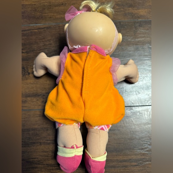 Cabbage Patch Babies 2006 Play Along 11in Doll New Born Collectible Doll Rare - Picture 2 of 11